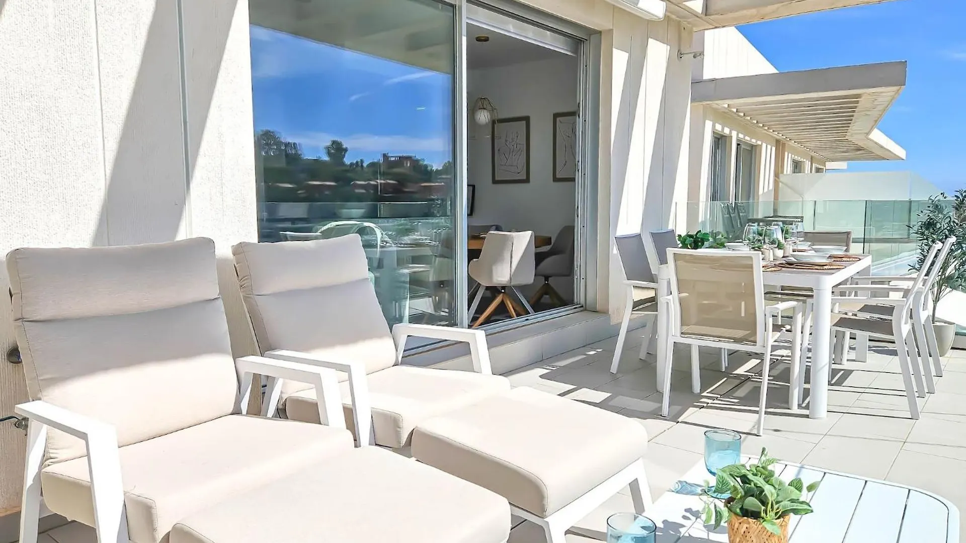 2 Bedroom Penthouse In Serenity Collection In Estepona 0*,