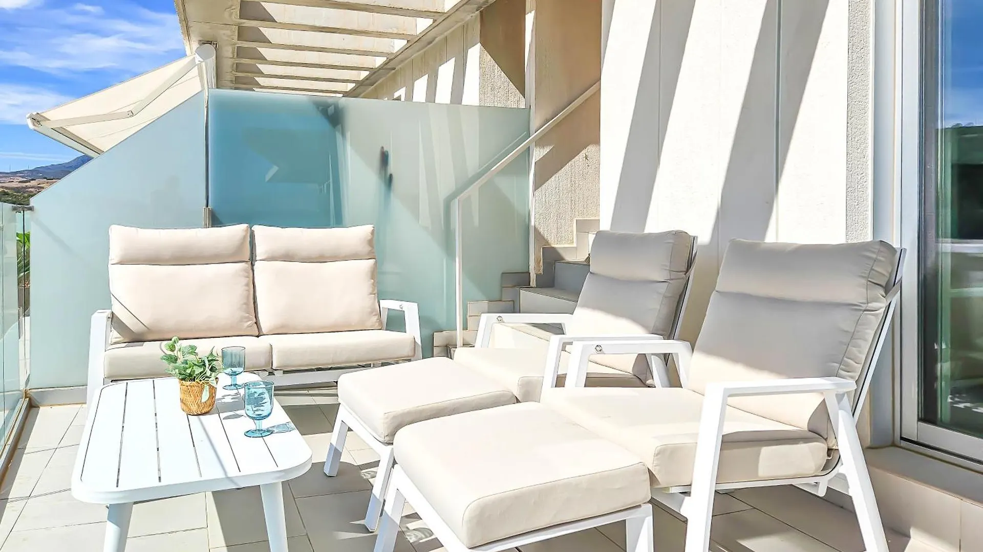 Апартаменты 2 Bedroom Penthouse In Serenity Collection In Эстепона