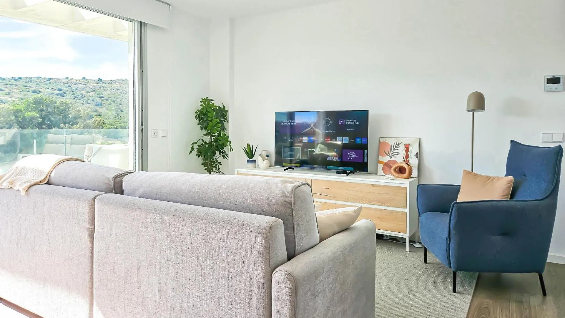 2 Bedroom Penthouse In Serenity Collection In Эстепона Апартаменты